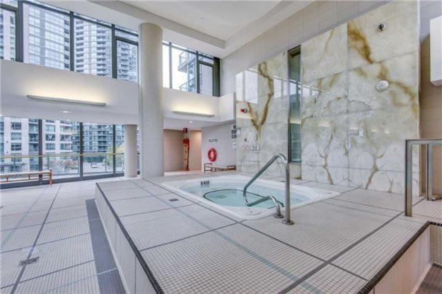 Lakefront Living Downtown Toronto - Free Parking, Gym, Indoor Pool Eksteriør bilde