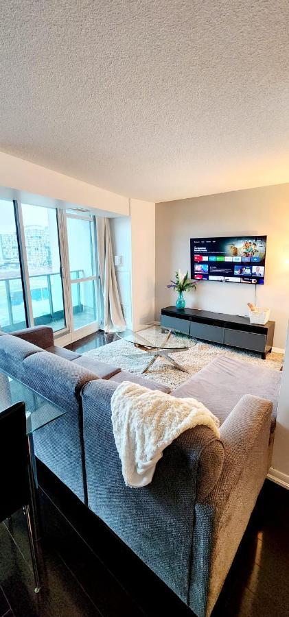 Lakefront Living Downtown Toronto - Free Parking, Gym, Indoor Pool Eksteriør bilde