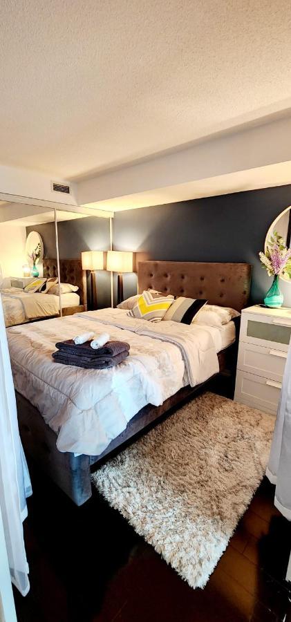 Lakefront Living Downtown Toronto - Free Parking, Gym, Indoor Pool Eksteriør bilde