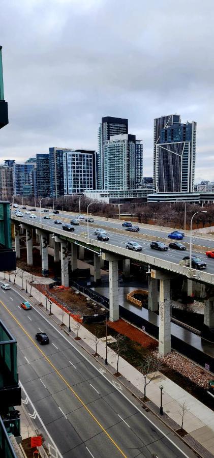 Lakefront Living Downtown Toronto - Free Parking, Gym, Indoor Pool Eksteriør bilde